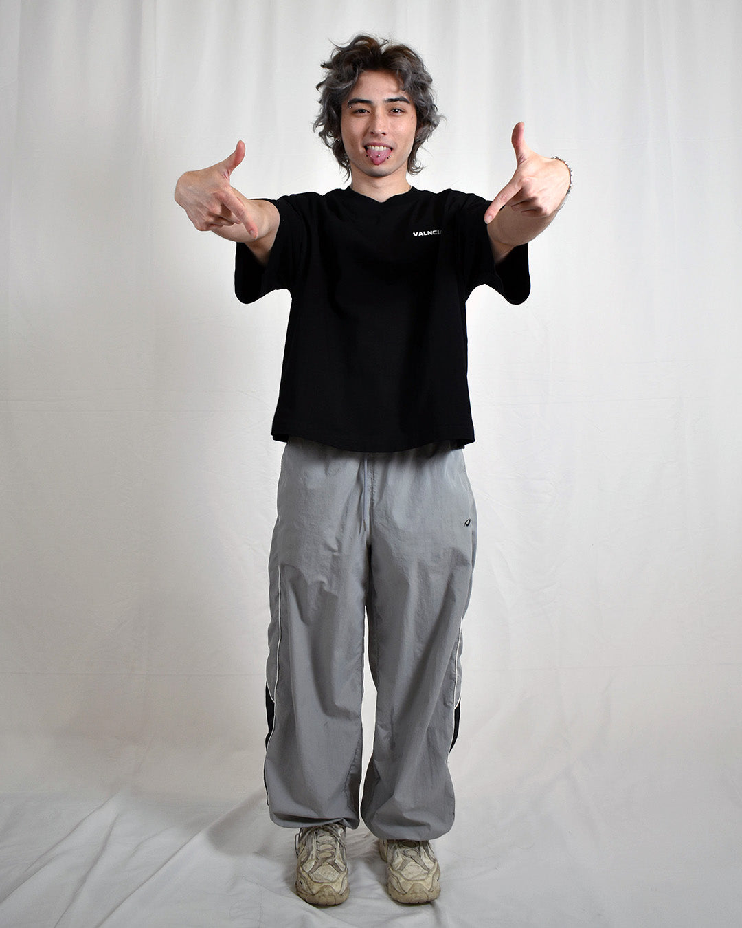 (Pre-Order) VALNCIA Black Cropped Chrome Tee — “Chained Heart”